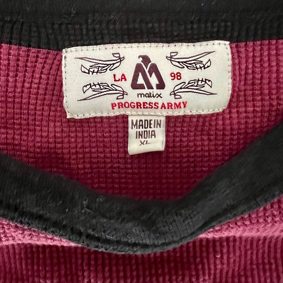 Matix / Long Sleeve Sweatshirt / XL / Black & Maroon - Picture 3 of 5